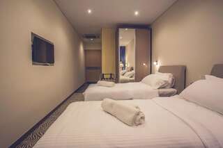 Отель Hotel Franca Бар Двухместный номер с 1 кроватью-4