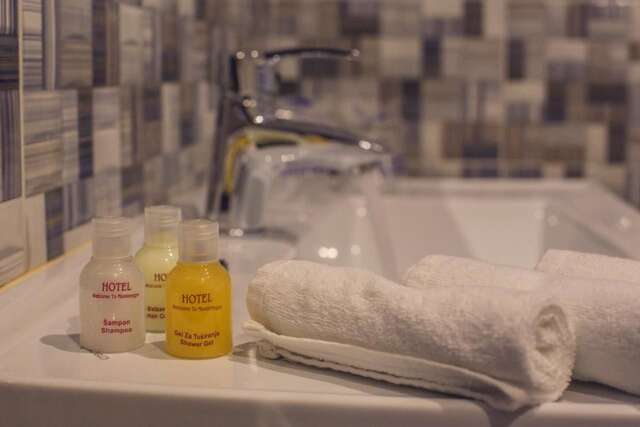 Отель Hotel Franca Бар-23