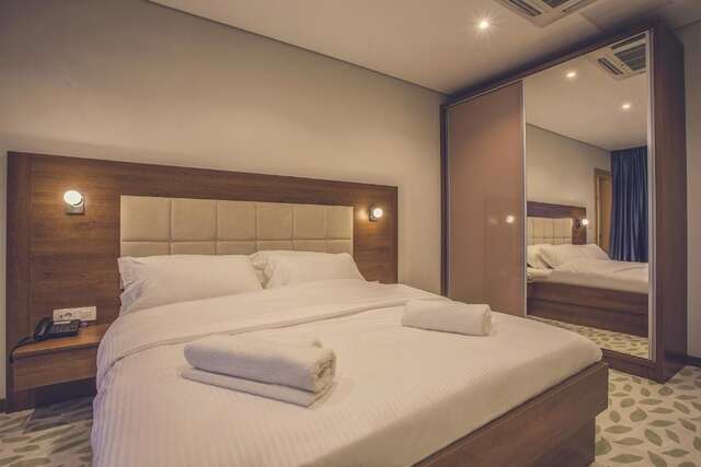 Отель Hotel Franca Бар-28